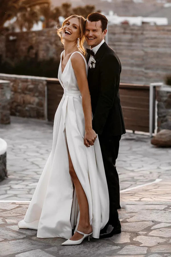 Buyishang Attractive Deep V-Neck White Satin Bohemian Wedding Dress