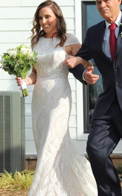 Buyishang Bohemian Mermaid Bateau Neck Floor-length Lace Wedding Dress