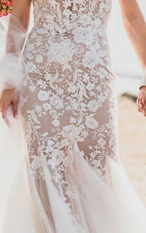 Buyishang Boho Mermaid Vintage Beach V-neck Ethereal Fairy Wedding Dress with Lace Appliques