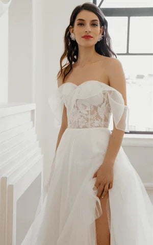 Buyishang Bohemian A Line Sweetheart Sweep Train Wedding Dress with Split Front