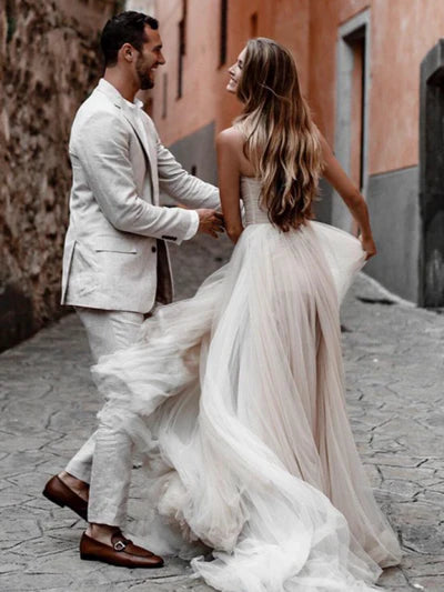 Buyishang A-Line Sweetheart Tulle Long Wedding Dresses