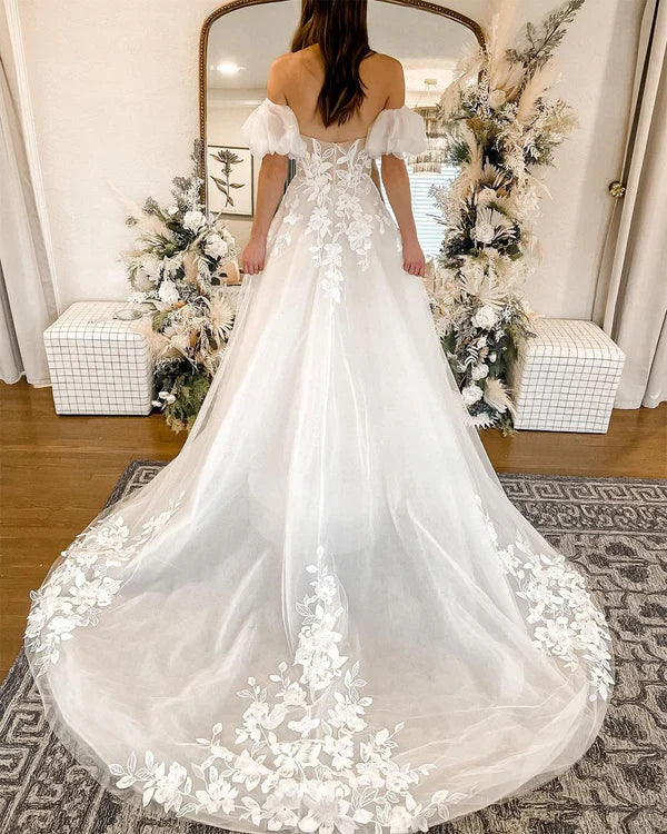 Buyishang Cute A Line Sweetheart Tulle Wedding Dresses with Lace
