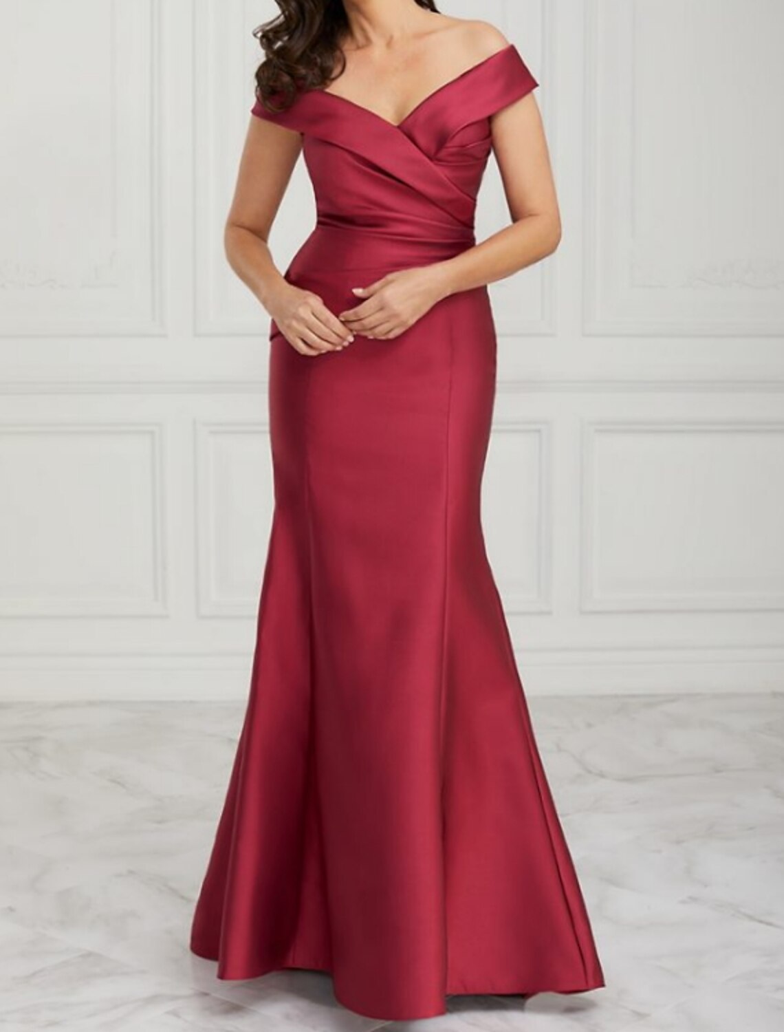 A-Line Mother of the Bride Dress Elegant Off Shoulder Floor Length Satin Sleeveless with Ruching