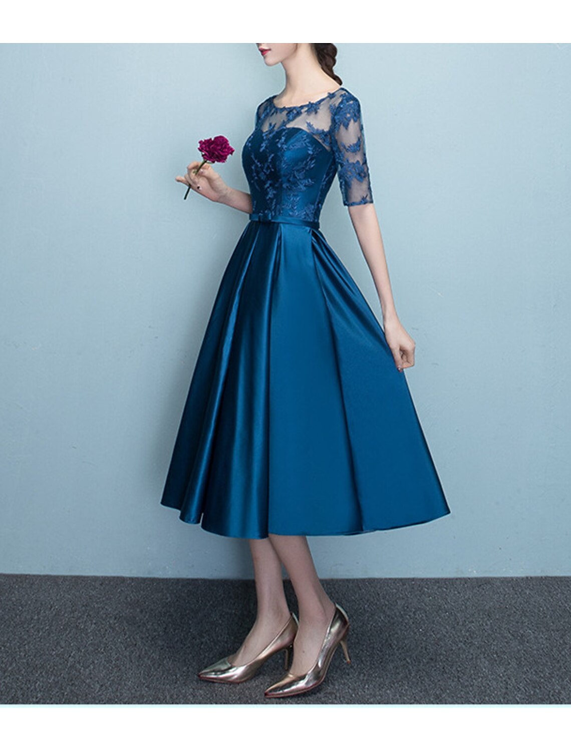 A-Line Mother of the Bride Dress Vintage Elegant Jewel Neck Tea Length Satin Lace Half Sleeve with Bow(s) Pleats