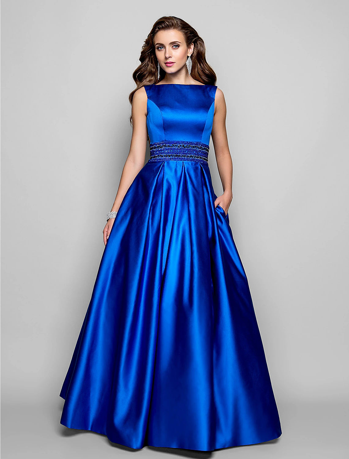 A-Line Elegant Dress Wedding Guest Prom Floor Length Sleeveless Boat Neck  Satin with Pleats Beading
