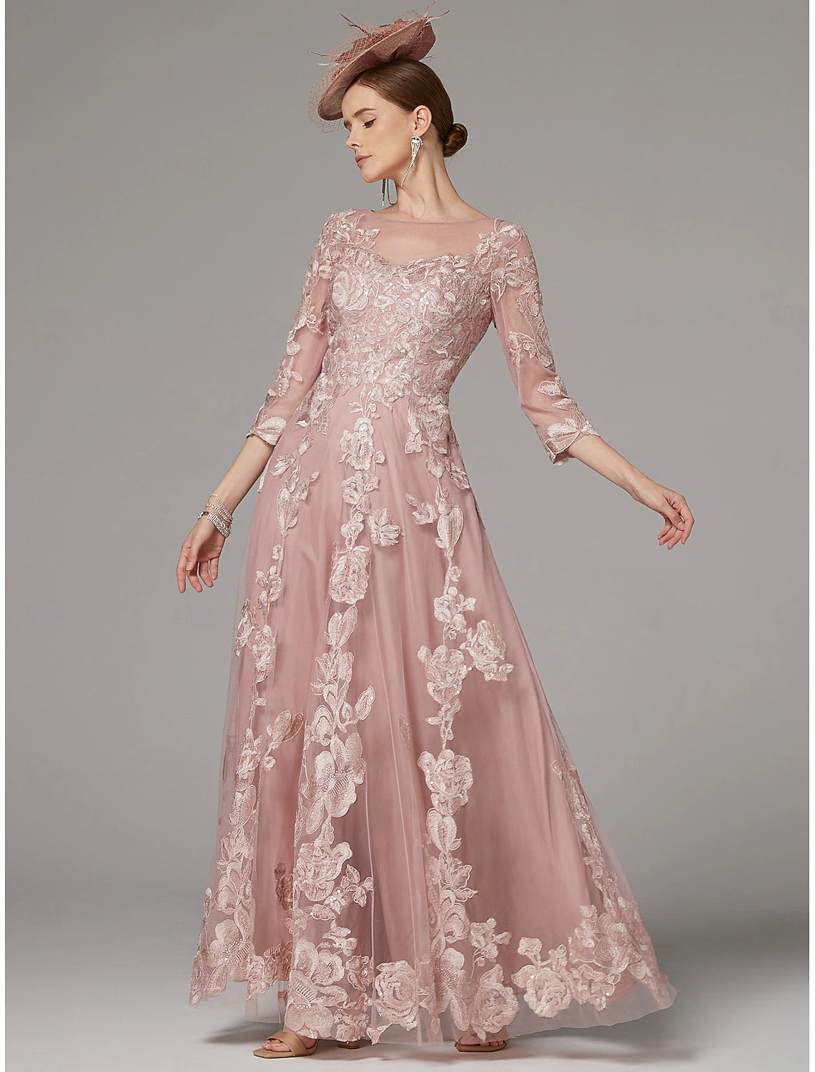 Buyishang A-Line Dress Mother of the Bride Dress Elegant Jewel Neck Floor Length Lace 3/4 Length Sleeve with Lace Pleats Appliques