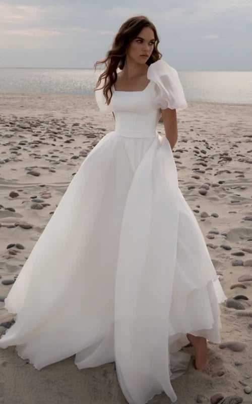 Buyishang Ethereal Scoop A Line Chiffon Court Train Wedding Dress with Ruching