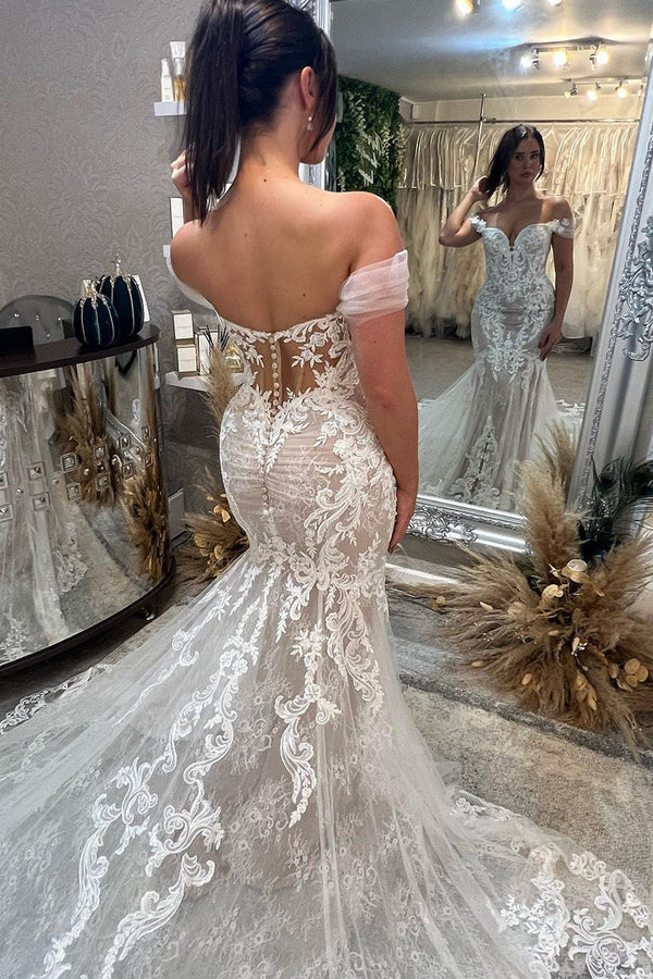 Buyishang Mermaid Off the Shoulder Lace Wedding Dresses with Train