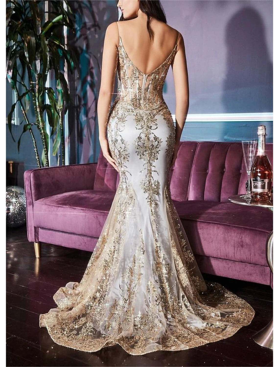 Mermaid / Trumpet Prom Dresses Celebrity Style Dress Graduation Prom Court Train Sleeveless V Neck Lace with Glitter Crystals Sequin