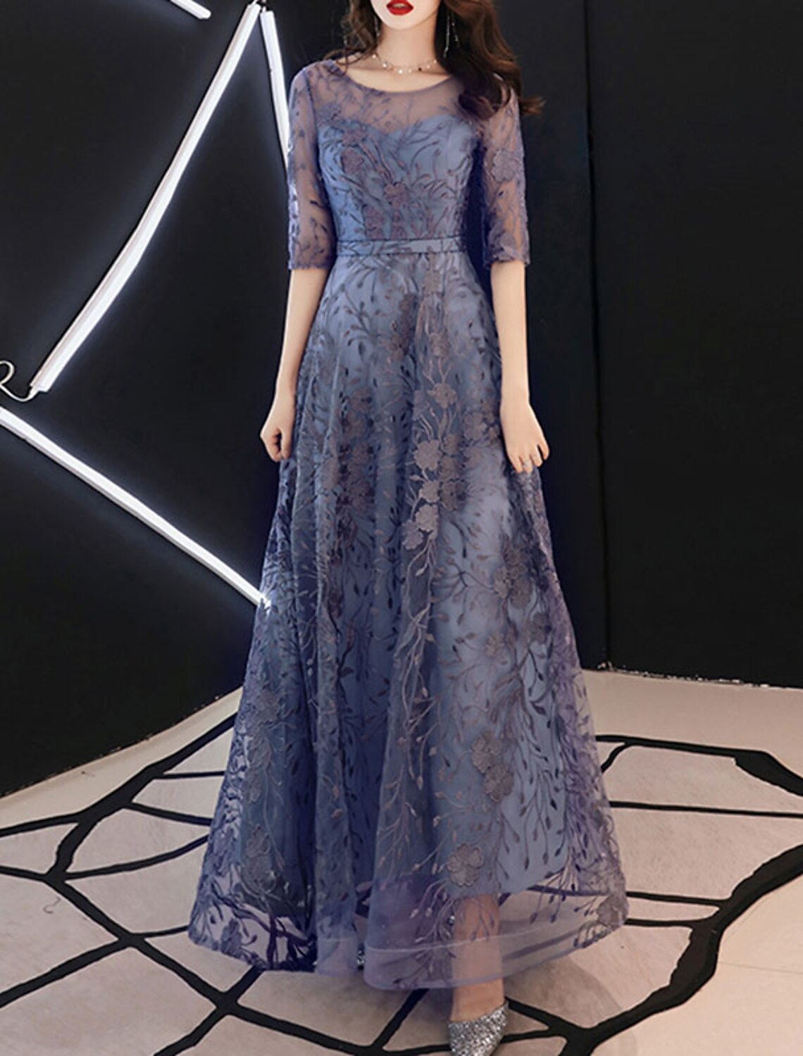 A-Line Evening Gown Floral Dress Wedding Guest Formal Evening Floor Length Half Sleeve Jewel Neck Tulle with Embroidery Pattern / Print