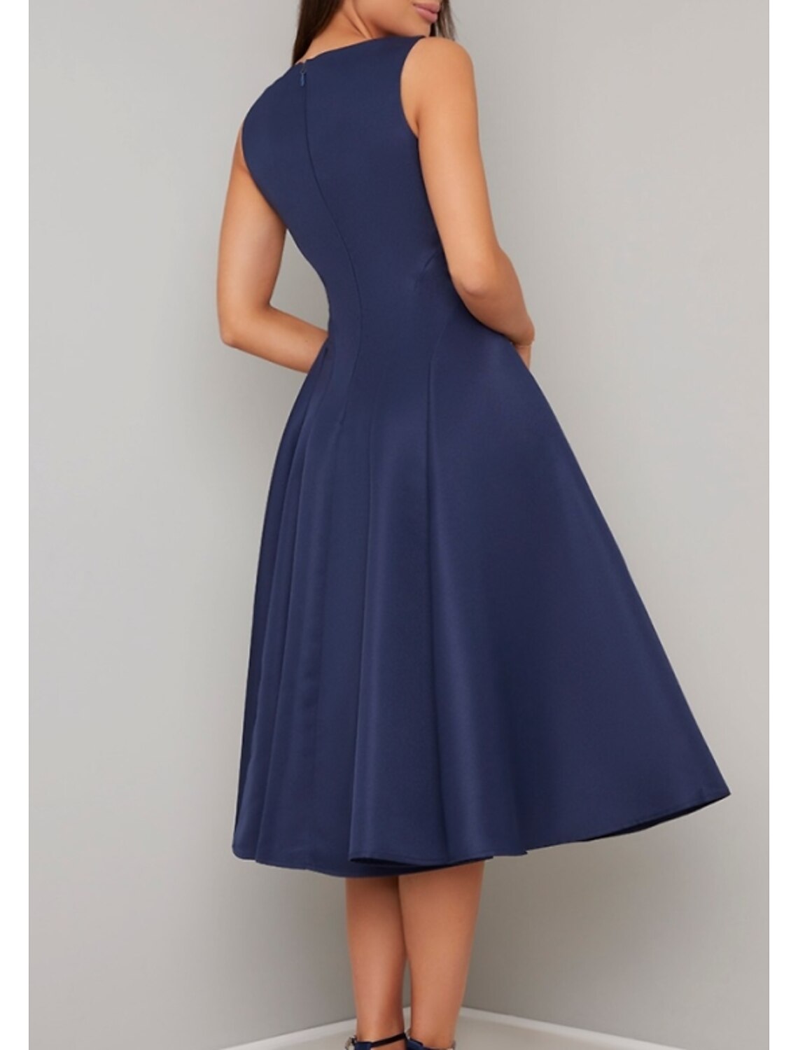 A-Line Mother of the Bride Dress Elegant Jewel Neck Tea Length Satin Sleeveless with Pleats