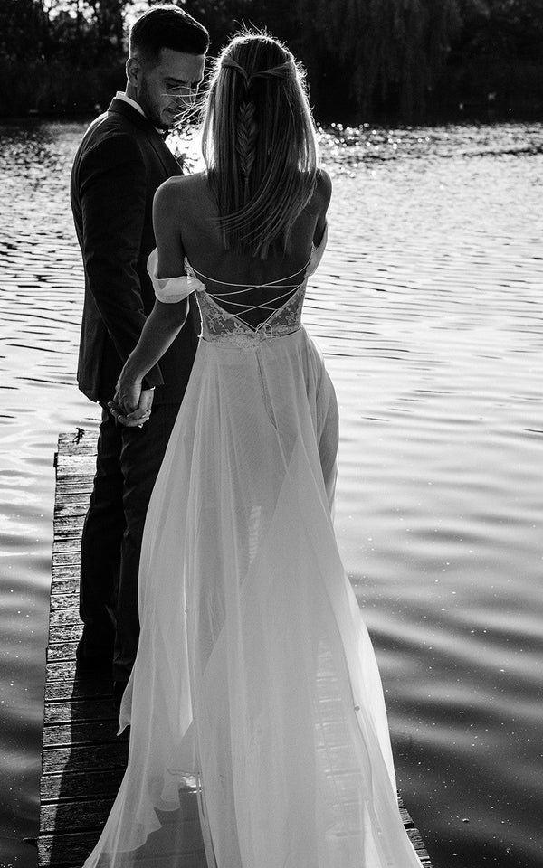 Buyishang A-Line Lace White Lace-Up Off-the-Shoulder Wedding Dress with Slit