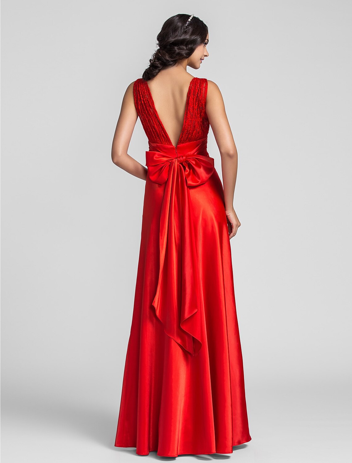 Sheath / Column Open Back Prom Formal Evening Military Ball Dress Straps Sleeveless Floor Length Lace Charmeuse with Beading Side Draping