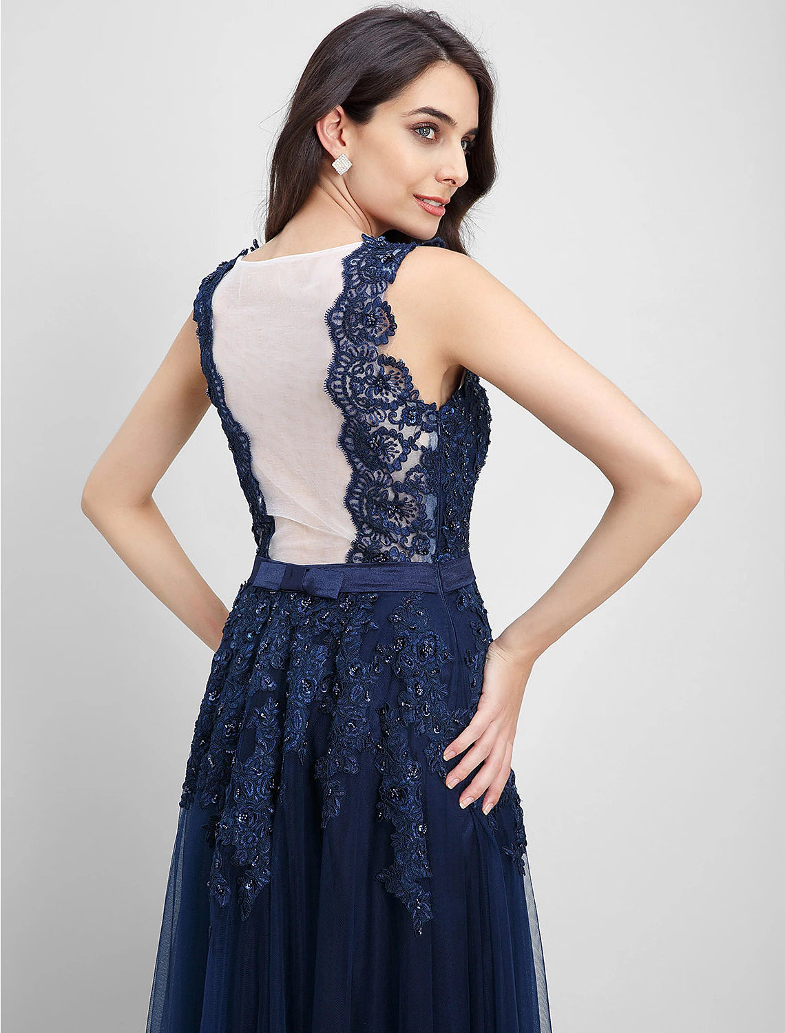 A-Line Dress Prom Formal Evening Floor Length Sleeveless V Neck Tulle with Appliques