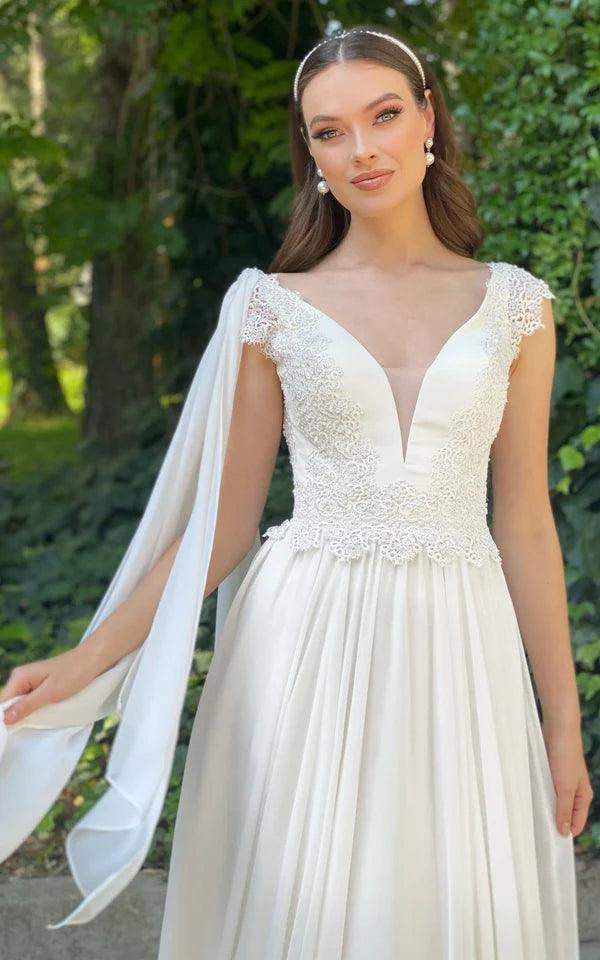 Buyishang Greek Simple A Line V-neck Chiffon Court Train Wedding Dress with Ruching