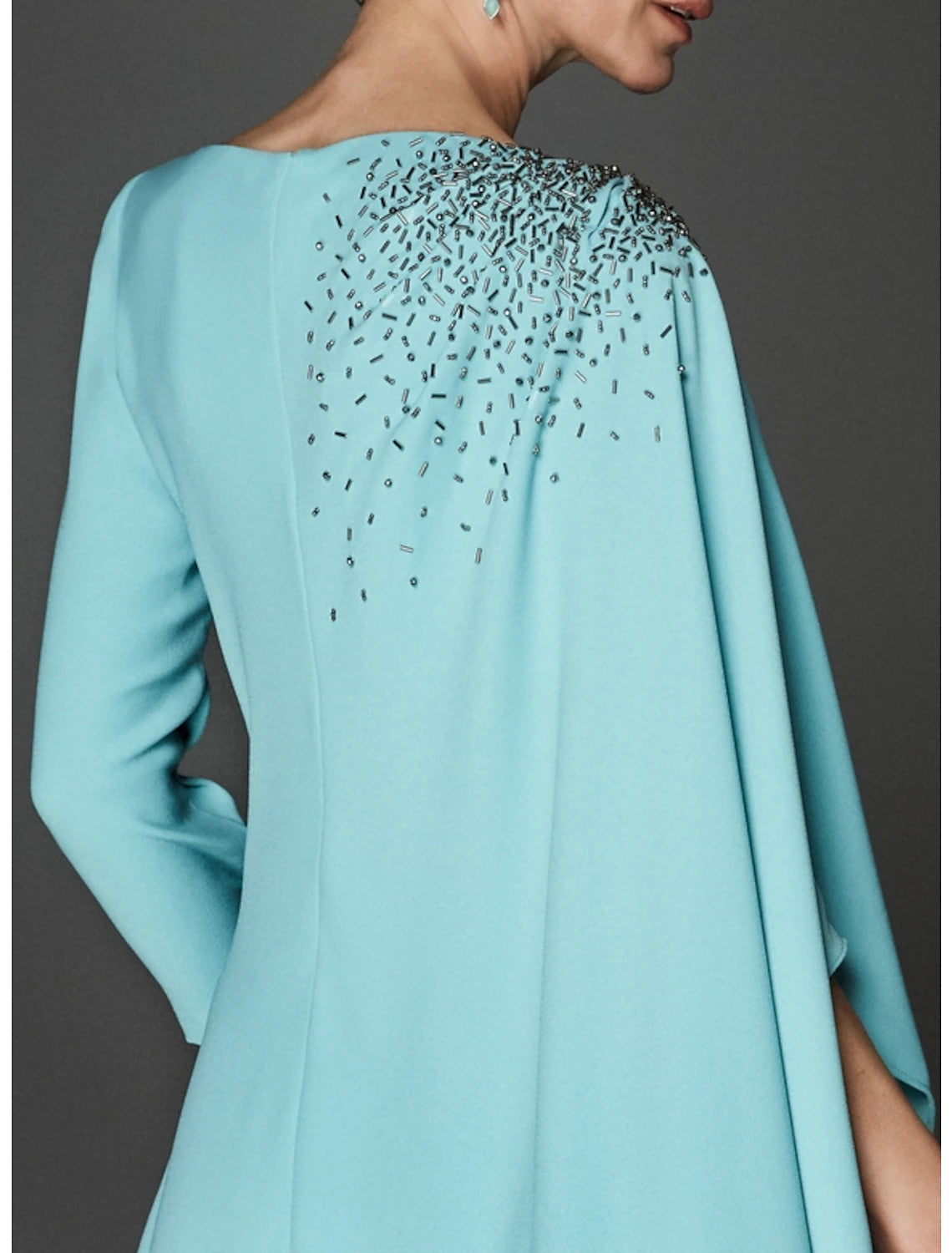 Sheath / Column Mother of the Bride Dress Plus Size Elegant Bateau Neck Knee Length Stretch Satin Half Sleeve with Beading