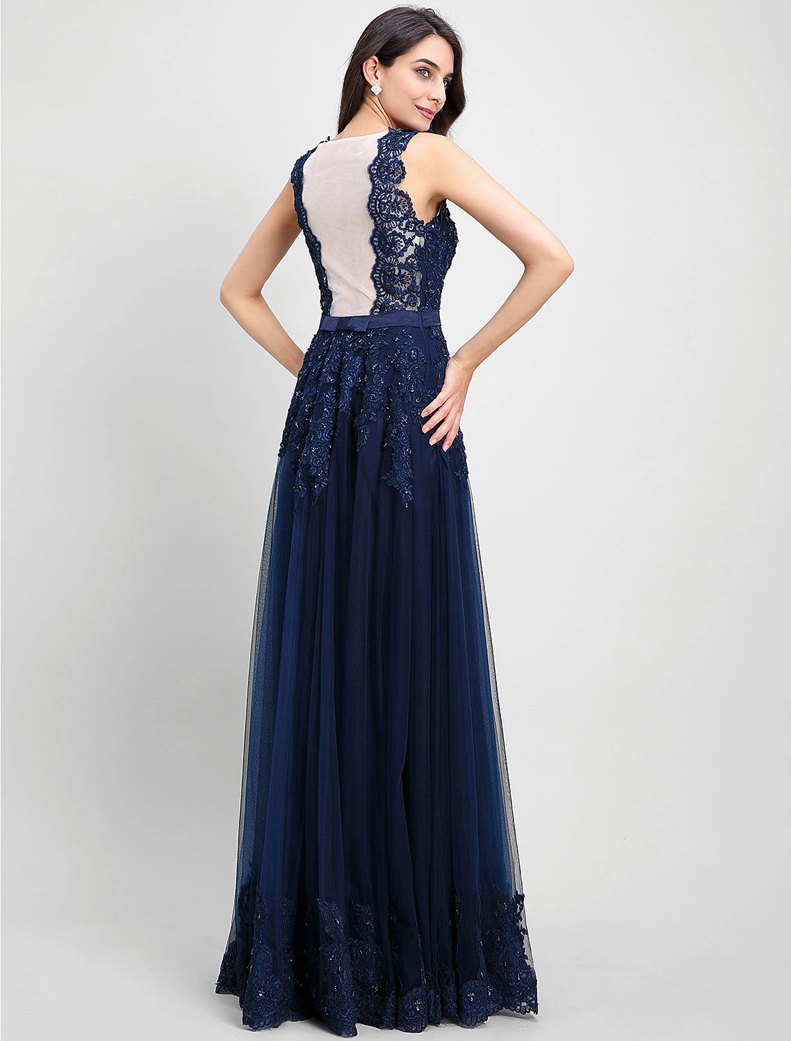 A-Line Dress Prom Formal Evening Floor Length Sleeveless V Neck Tulle with Appliques