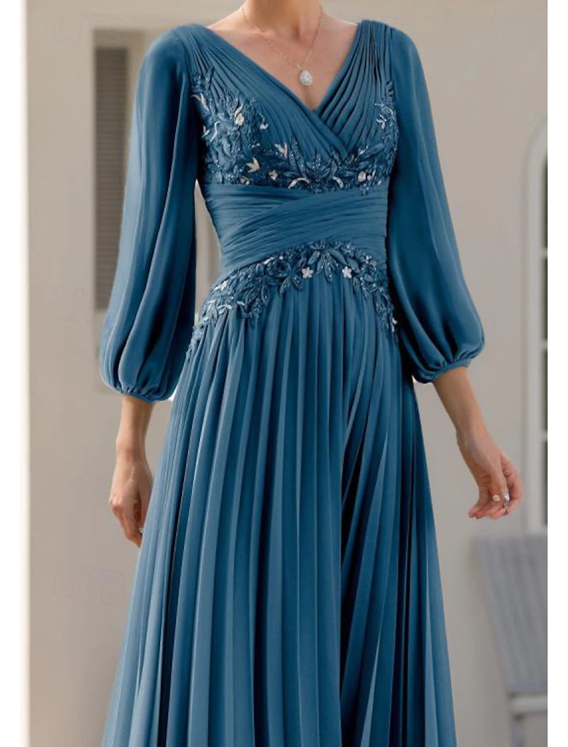 Buyishang A-Line Mother of the Bride Dress Formal Elegant V Neck Tea Length Chiffon 3/4 Length Sleeve with Lace Christmas Dress free custom size