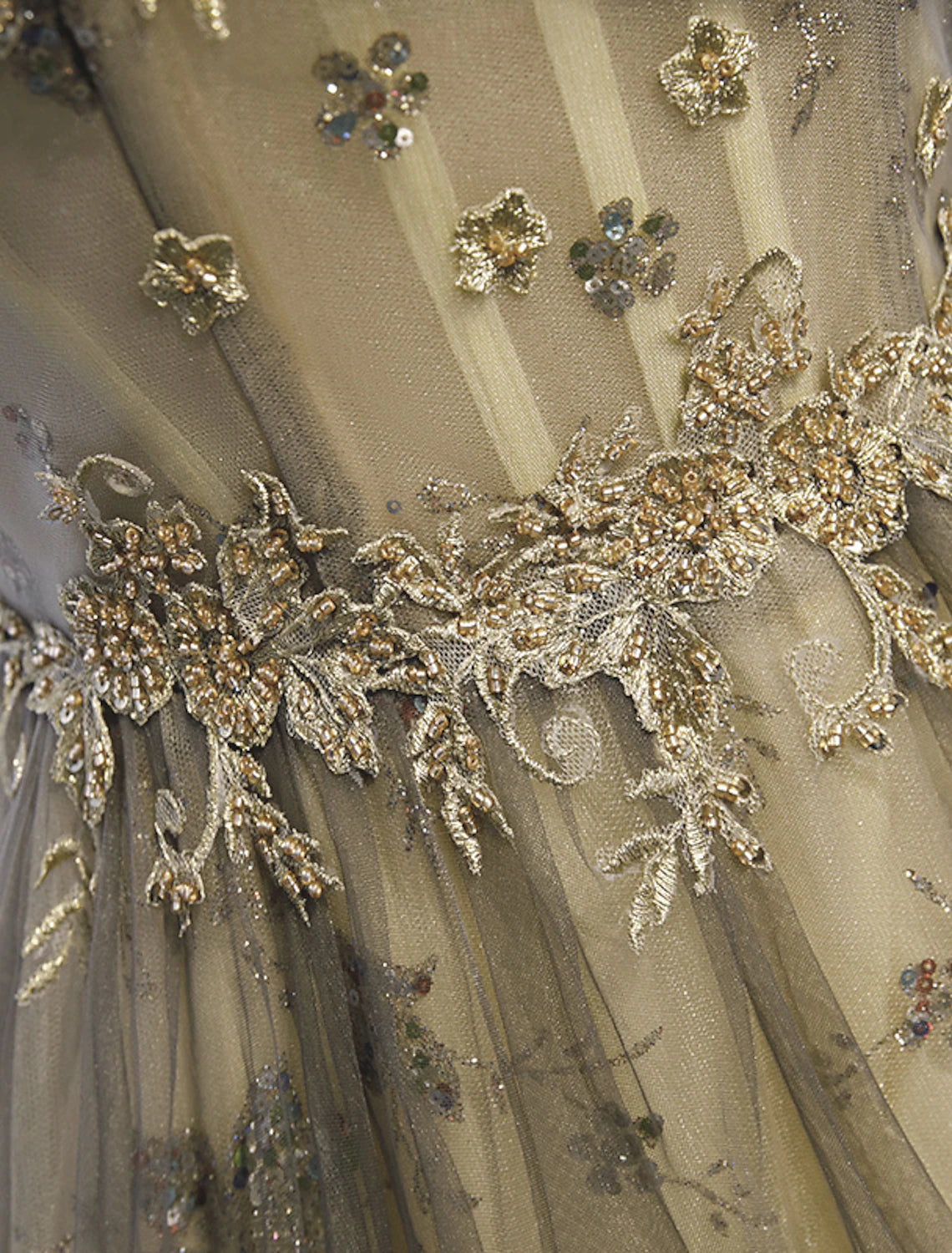 A-Line Evening Gown Elegant Dress Wedding Guest Engagement Floor Length Short Sleeve Illusion Neck Tulle with Pleats