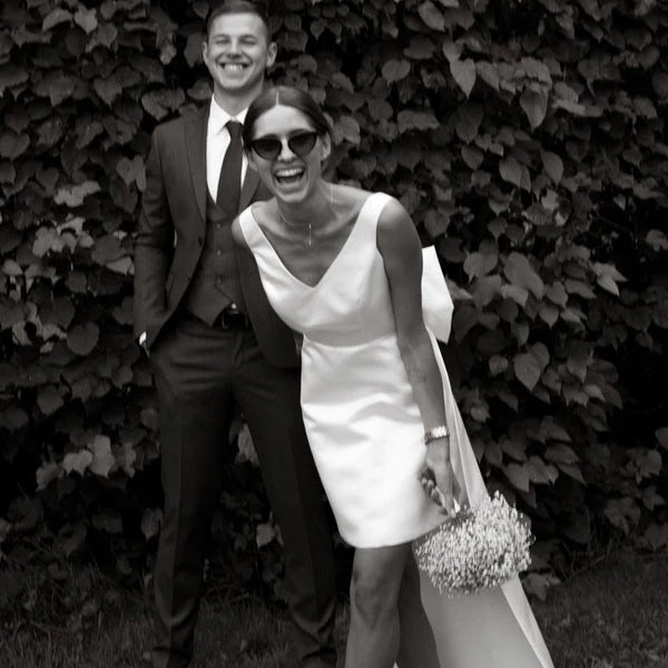 Buyishang A-Line Satin V-Neck Short Wedding Dress with Large Bow