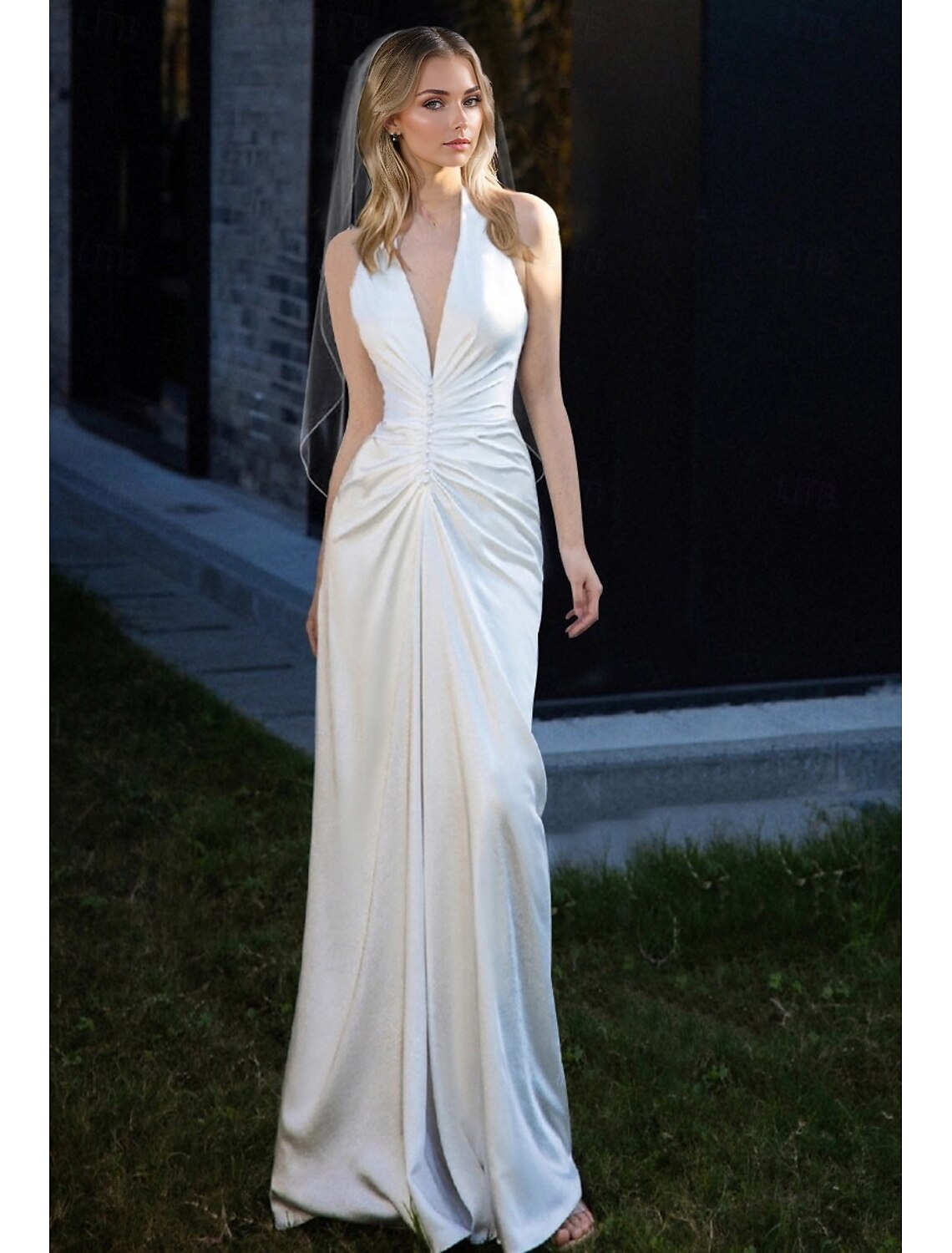 Buyishang Mermaid / Trumpet Prom Dresses Elegant Dress Wedding Sweep / Brush Train Sleeveless V Neck Chiffon Satin with Pearls