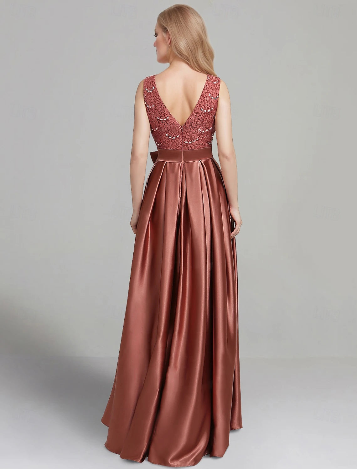 Buyishang A-Line Dress Mother of the Bride Dress Elegant Jewel Neck Asymmetrical Satin Lace Sleeveless with Lace Crystals Solid Color