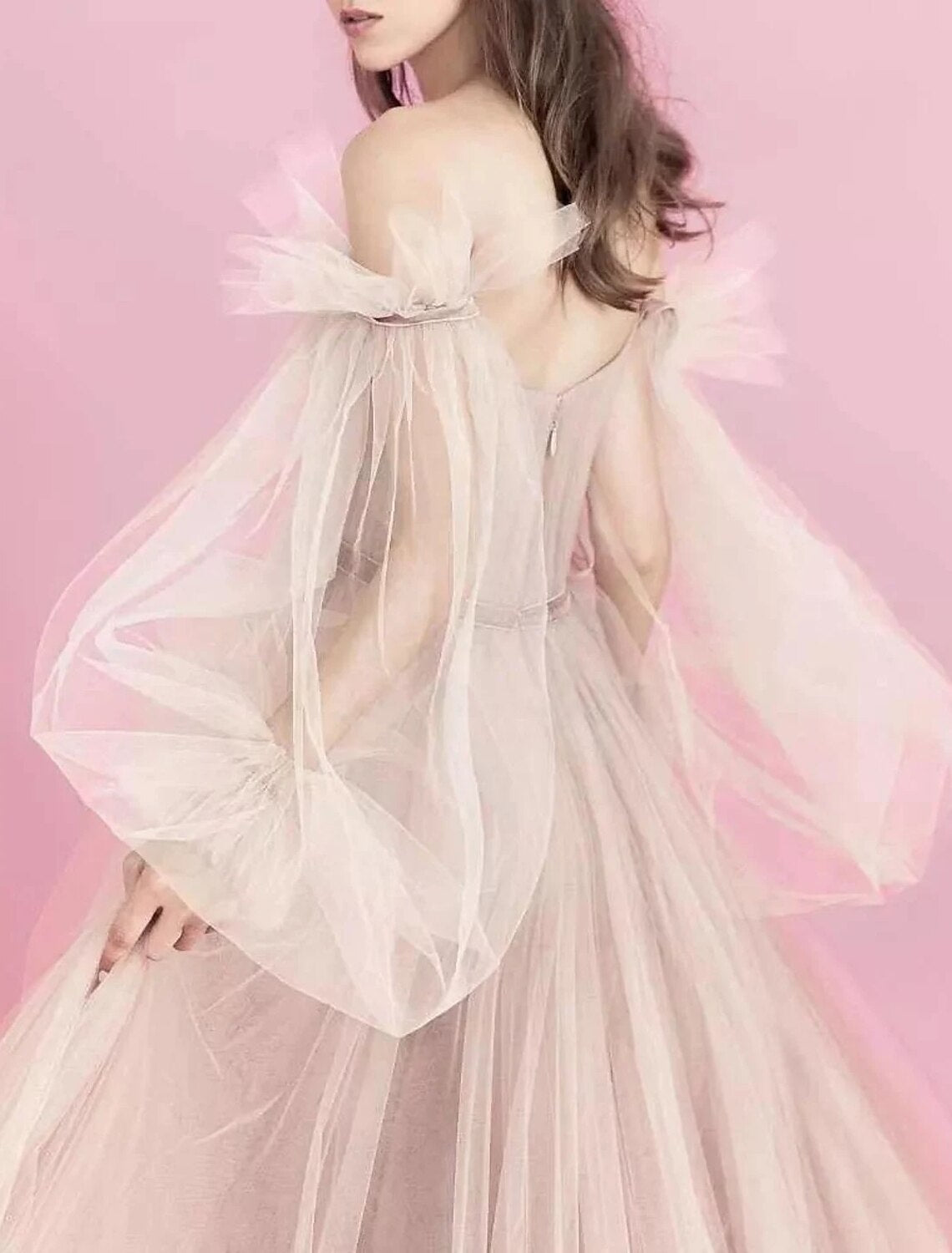 A-Line Evening Gown Elegant Dress Engagement Formal Evening Sweep / Brush Train Long Sleeve Scoop Neck Tulle with Pleats Ruched