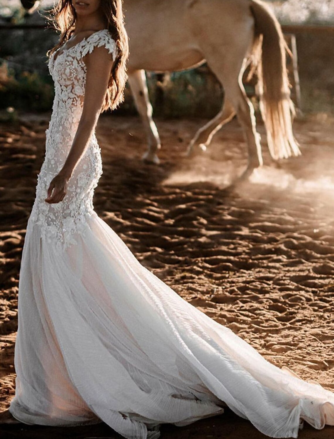 Buyishang Beach Simple Wedding Dress Mermaid V Neck Cap Sleeve Court Train Lace Bridal Gowns With Appliques