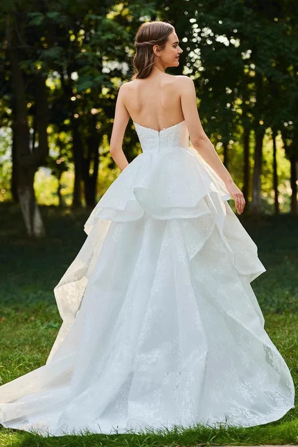 Buyishang Lace Open Back Sweetheart Cascading Ruffles Sleeveless Bridal Ball Gown
