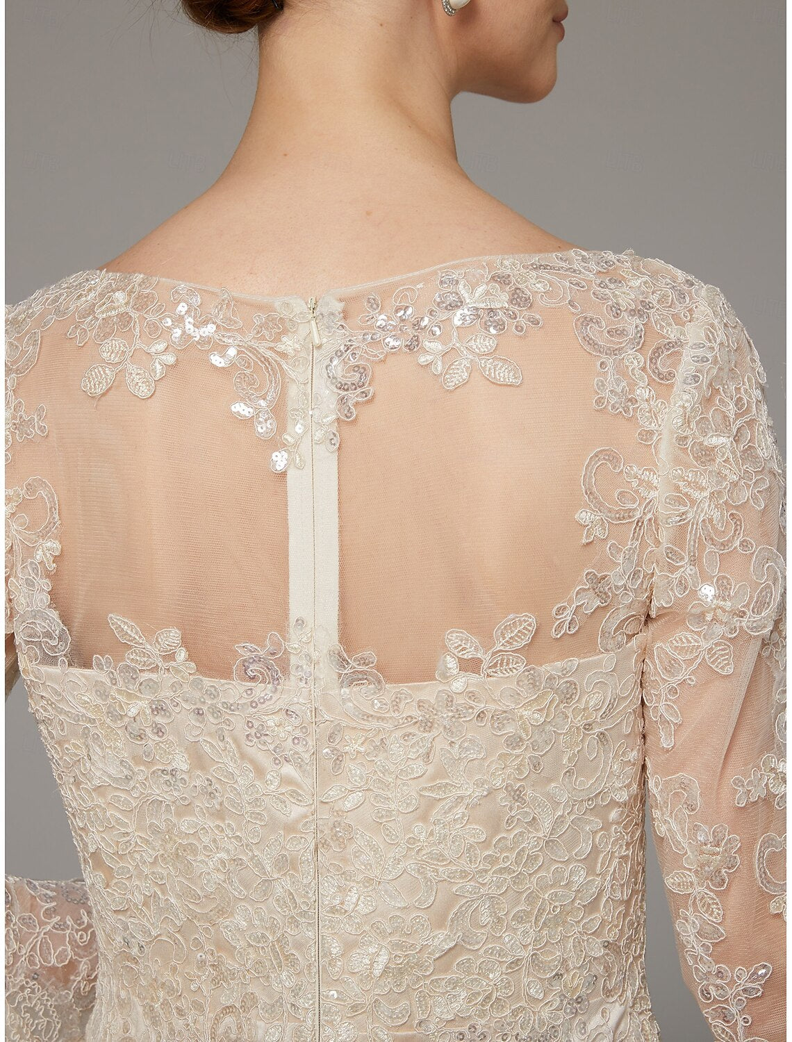 Buyishang Sheath / Column Dress Mother of the Bride Dress Elegant Vintage Luxurious Jewel Neck Knee Length Satin Lace Long Sleeve with Appliques