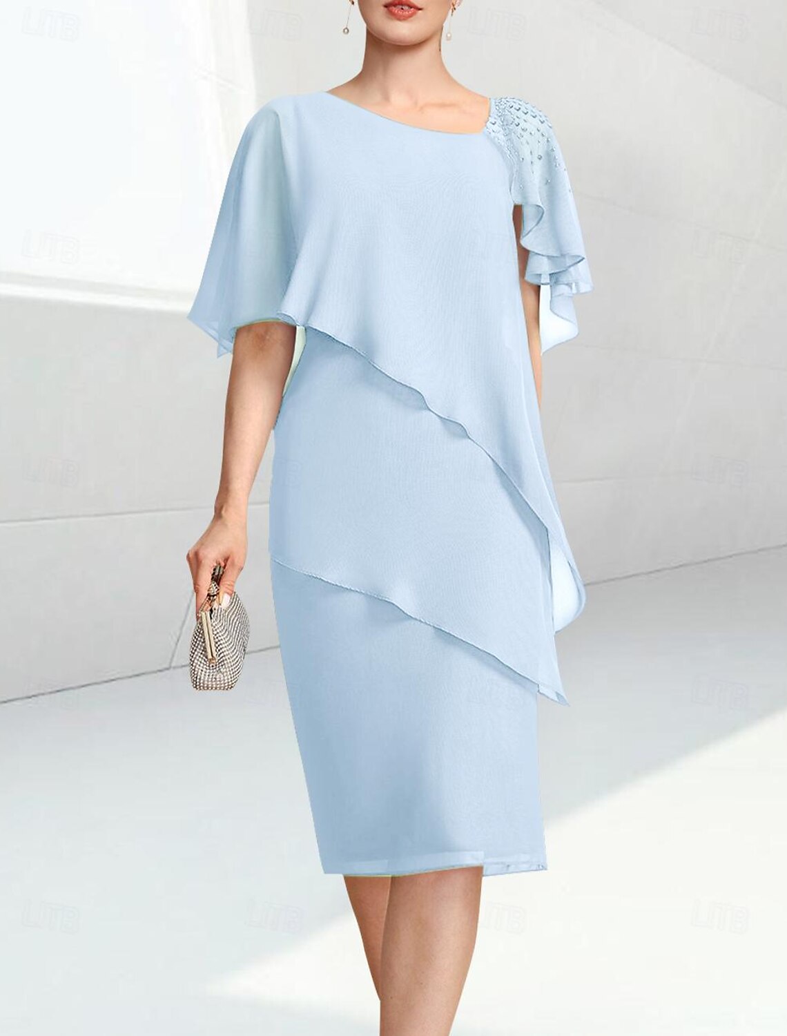 Buyishang Sheath / Column Mother of the Bride Dress Elegant Jewel Neck Knee Length Chiffon Half Sleeve with Beading free custom size