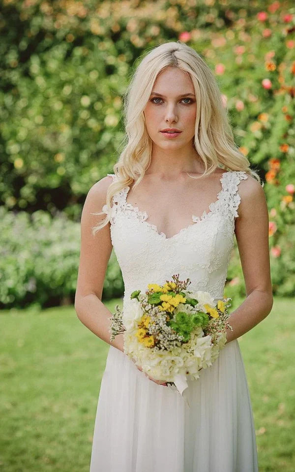 Buyishang Long Chiffon Lace Weddig Dress With Beading Flower