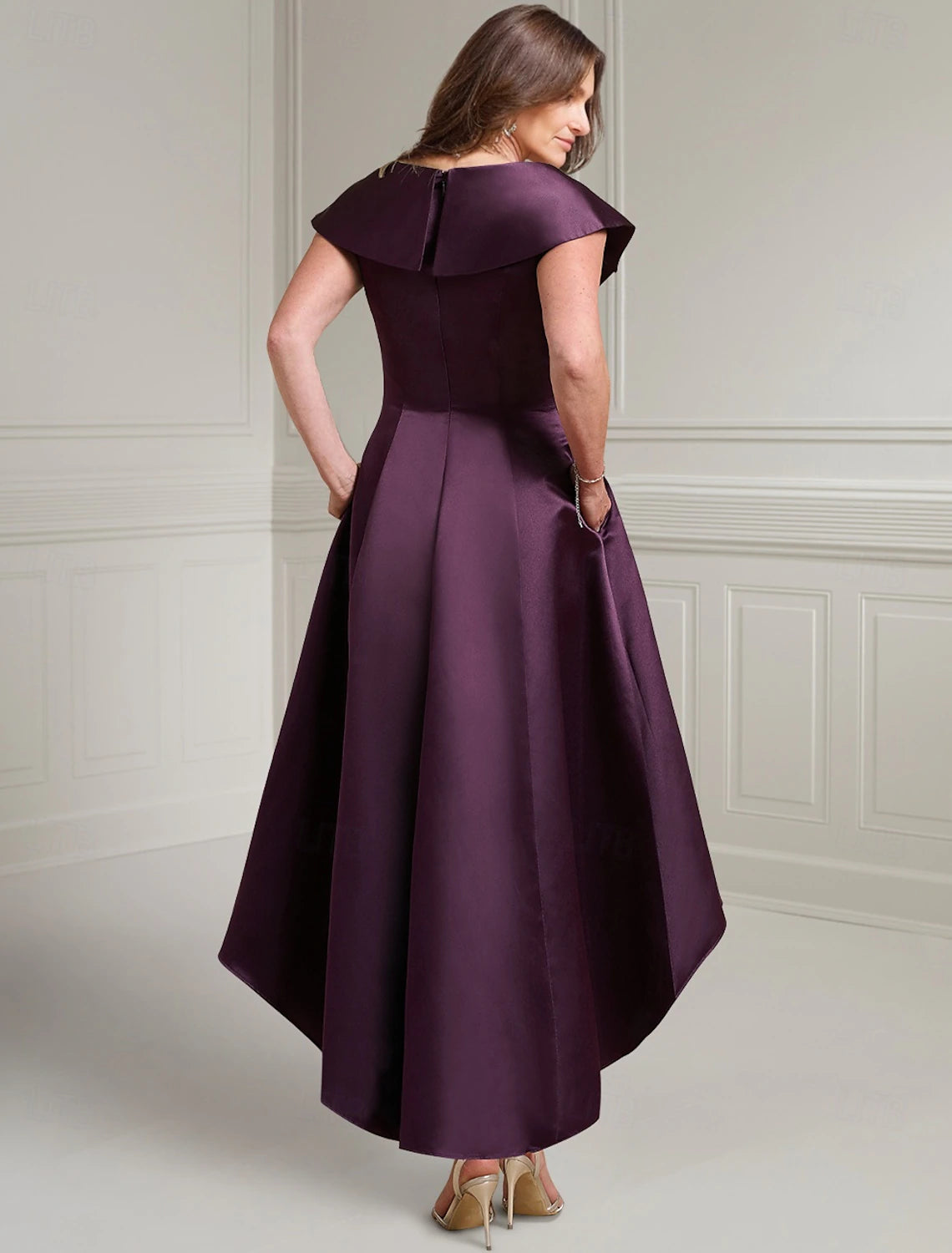 Buyishang Purple A-Line Mother of the Bride Dress Elegant Vintage V Neck Asymmetrical Satin Short Sleeve with Buttons Solid Color
