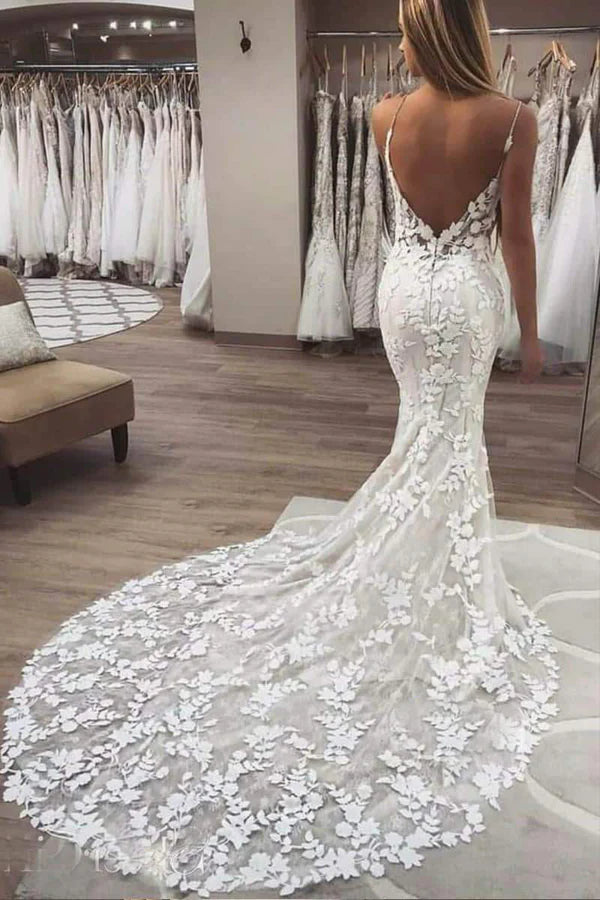 Buyishang Mermaid Spaghetti Straps V-neck Lace Wedding Dresses