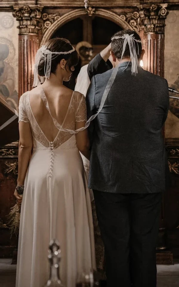 Buyishang Minimalist Casual Short Sleeves A-Line Boho Lace Wedding Dress Simple Modest Deep-V Back Bridal Gown