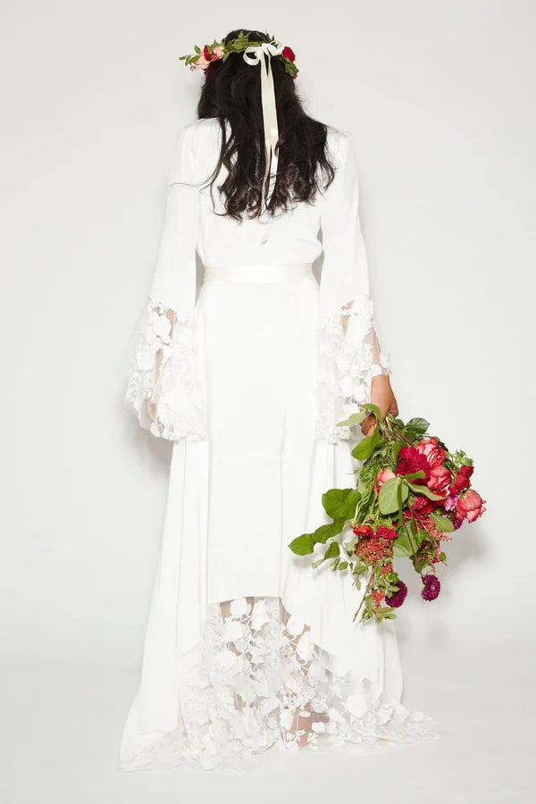 Buyishang Modest Hippie Bohemian Long Sleeve V-Neck Lace Wedding Dress