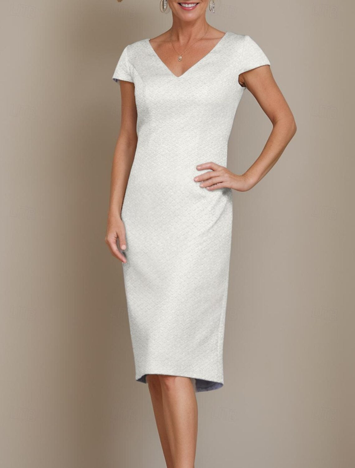 Buyishang Two Piece Sheath / Column Mother of the Bride Dress Wedding Guest Church Elegant Jewel Neck Knee Length Satin Polyester Half Sleeve Short Jacket Dresses with Crystals free custom size