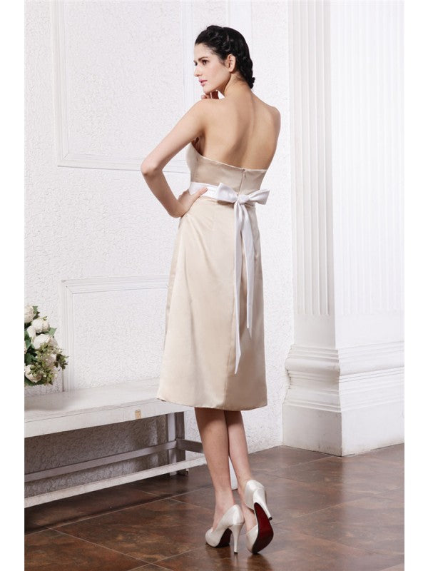 A-Line/Princess Strapless Sleeveless Sash Short Satin Bridesmaid Dresses