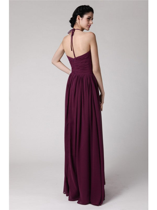 Sheath/Column Halter Sleeveless Hand-Made Flower Long Chiffon Bridesmaid Dresses
