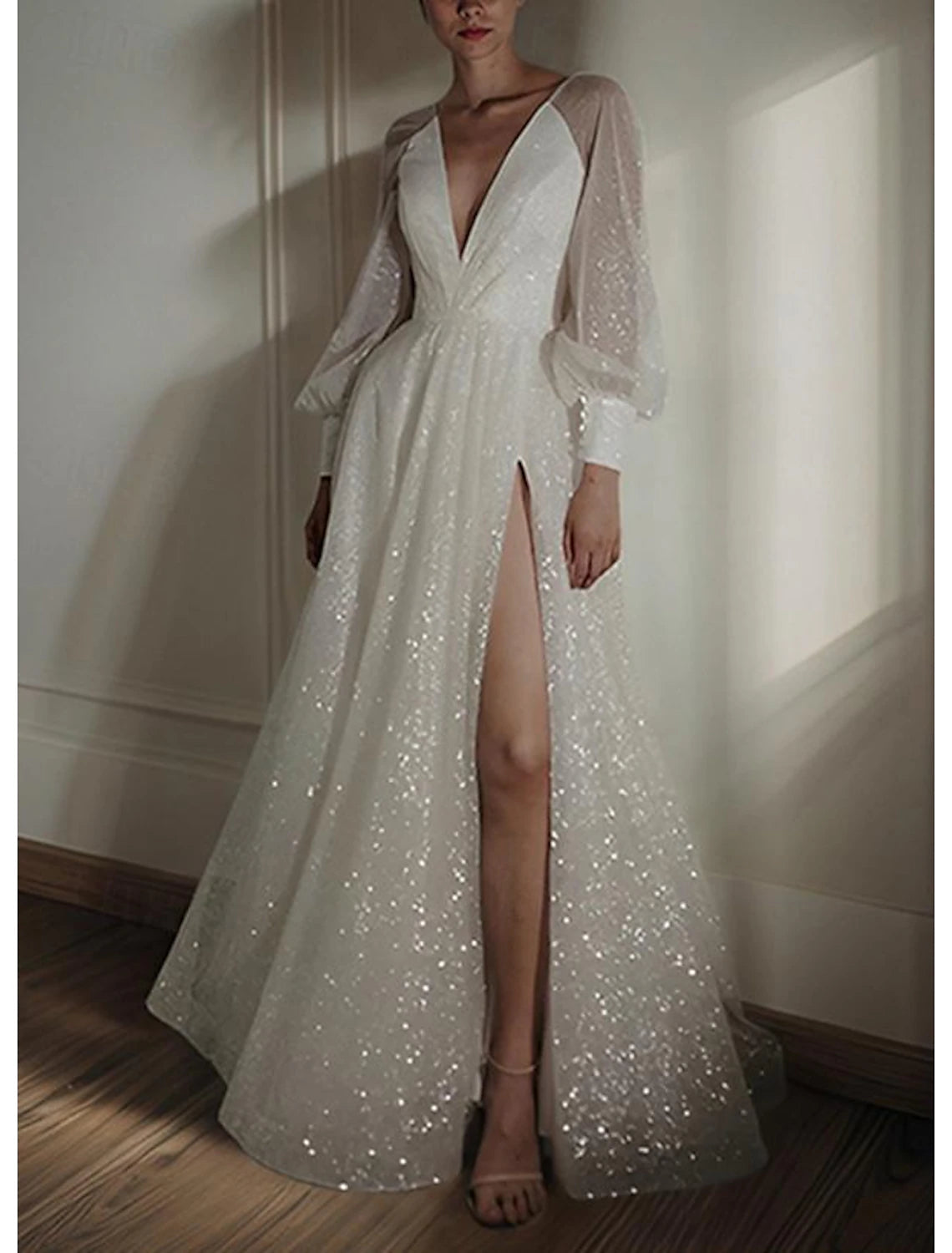 Buyishang Beach Wedding Dresses A-Line V Neck Long Sleeve Floor Length Sequined Bridal Gowns With Solid Color