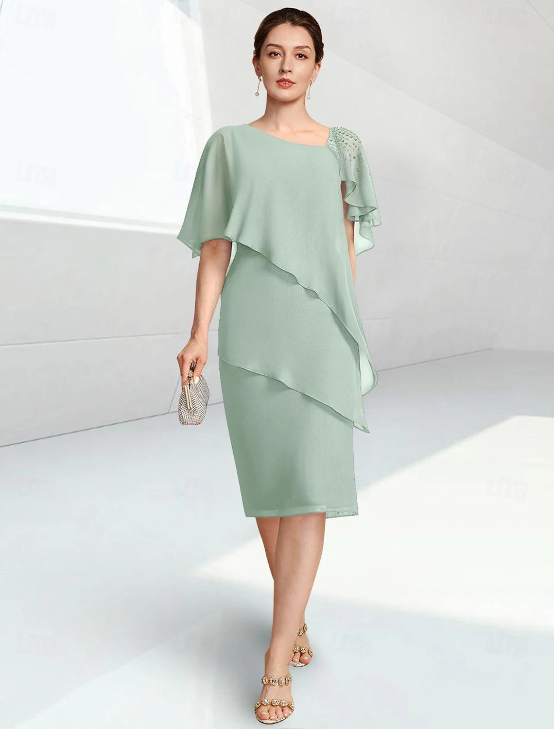 Buyishang Sheath / Column Mother of the Bride Dress Elegant Jewel Neck Knee Length Chiffon Half Sleeve with Beading free custom size