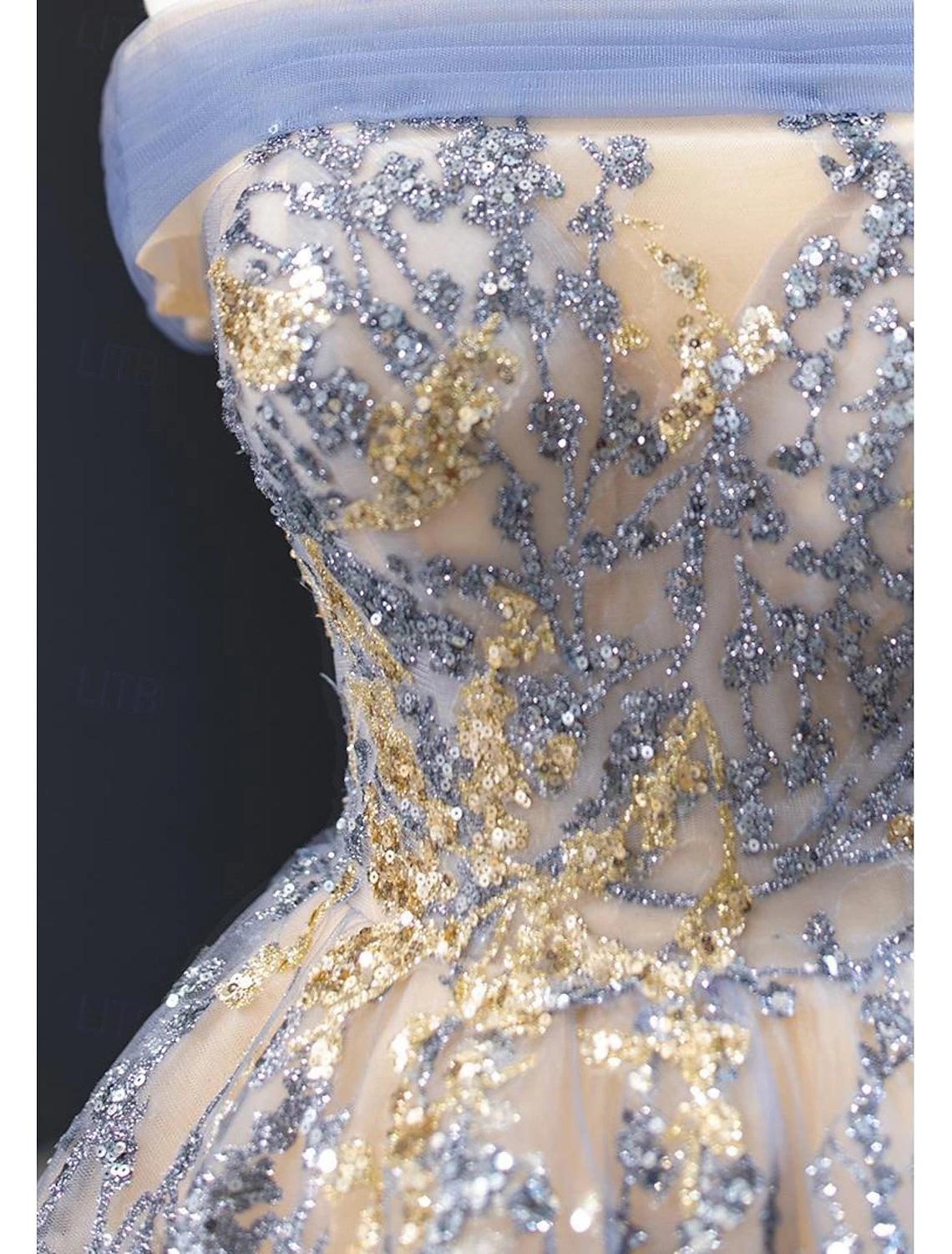 Buyishang A-Line Wedding Guest Dresses Vintage Dress Wedding Sweep / Brush Train Sleeveless V Neck Satin with Pleats