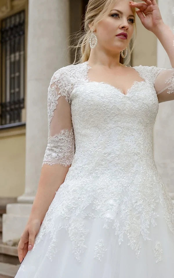 Buyishang Simple Ball Gown Floor-length Half Sleeve Lace Queen Anne Wedding Dress with Appliques