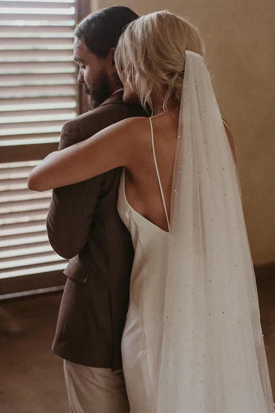 Buyishang Spaghetti Straps V-neck Simple Beach Wedding Dress