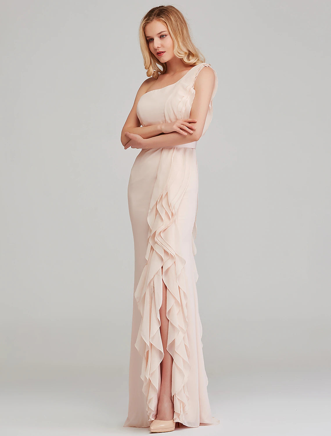Sheath / Column Bridesmaid Dress One Shoulder Sleeveless Elegant Long Length Chiffon with Cascading Ruffles