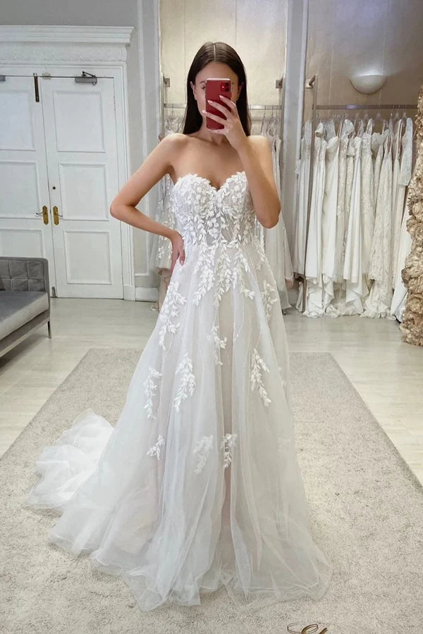 Buyishang Sweetheart Spaghetti Straps Tulle A-Line With Train Wedding Dress