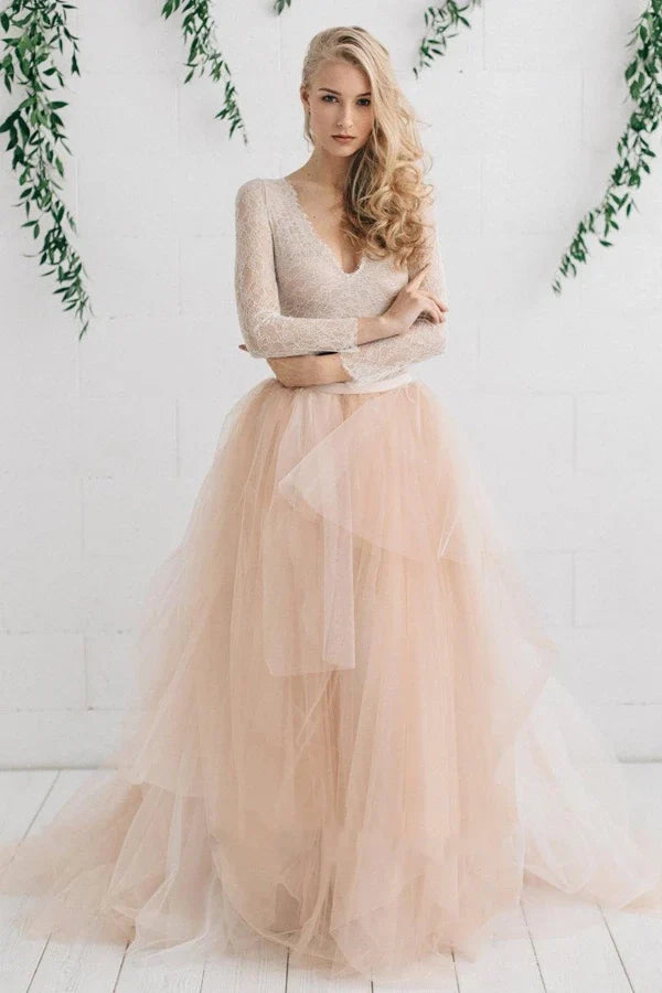 Buyishang Tulle Satin Tiers Zipper V Neck Long Sleeves Wedding Dress