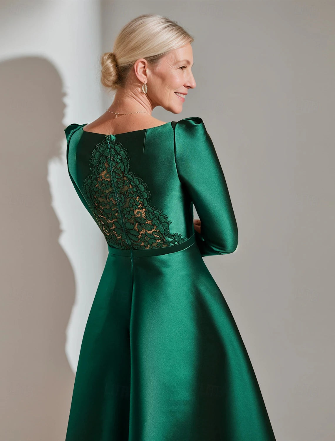 Buyishang A-Line Mother of the Bride Dress Elegant Simple Jewel Neck Tea Length Stretch Satin Long Sleeve with Lace Pleats free custom size