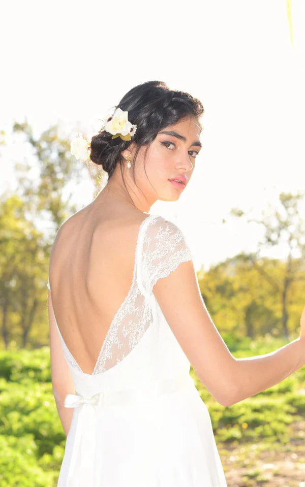 Buyishang V-Neck Cap Sleeve Long A-Line Chiffon Wedding Dress With Beading