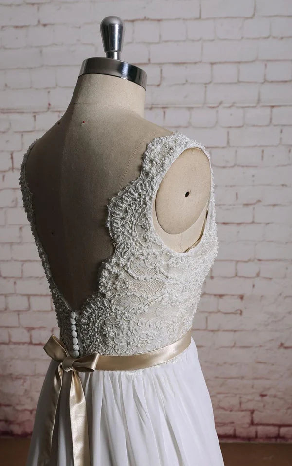 Buyishang V-Neck Long Chiffon Bridal Gown With Champagne Lining of the Bodice